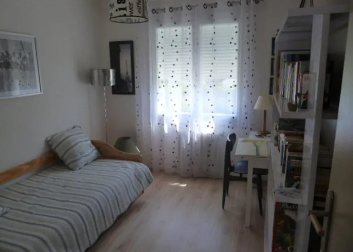 Lumineux Avec Jardin Privatif Apartmán